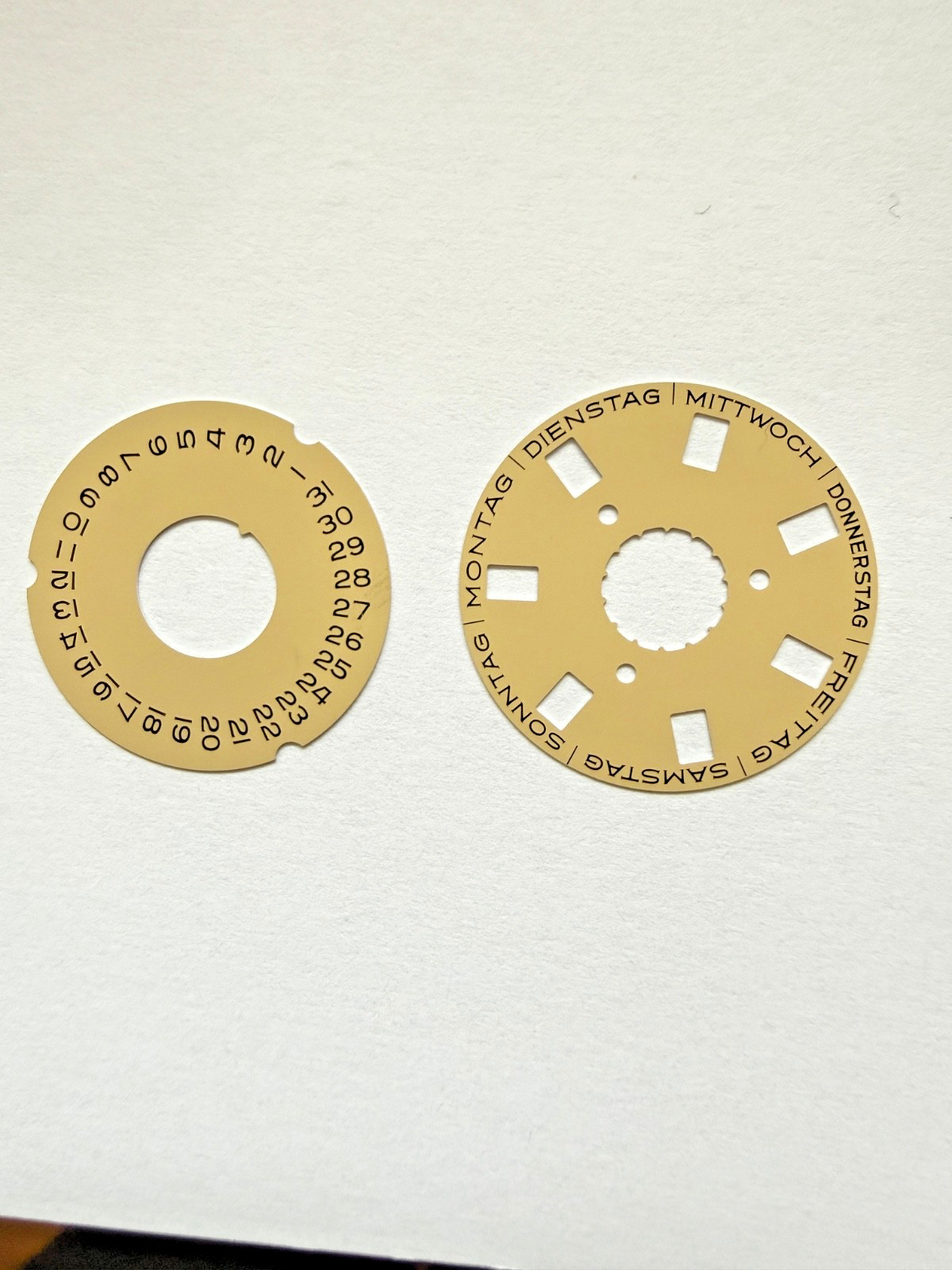 Genuine Rolex 3055 Cali Beige Day Date Disc for Deutsch Model 18038 18048 18078