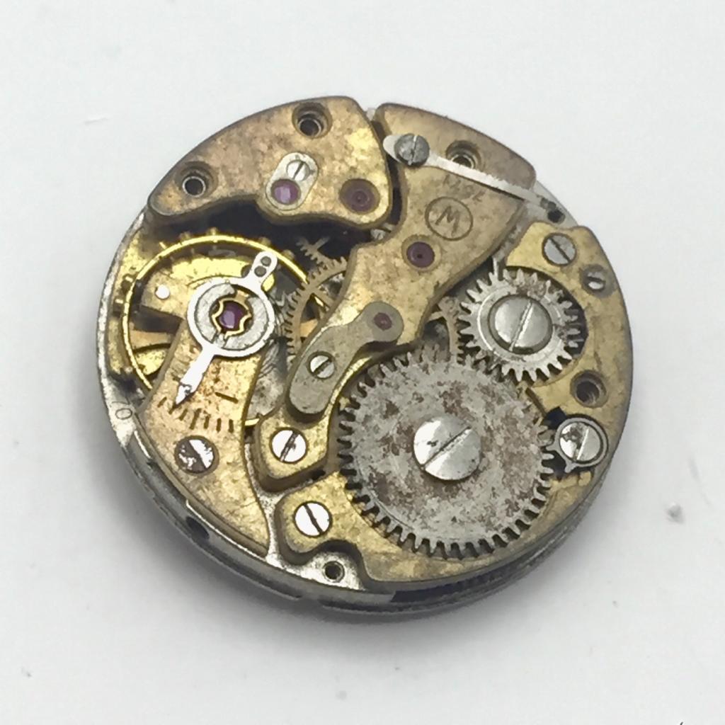 West End Watch 7071 Manual Winding Watch Movement (Need Service) MUR172RM1