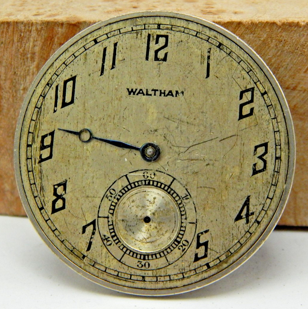 Vintage 1922 Waltham 225 12s 17 Jewel open face pocket watch movement with dial