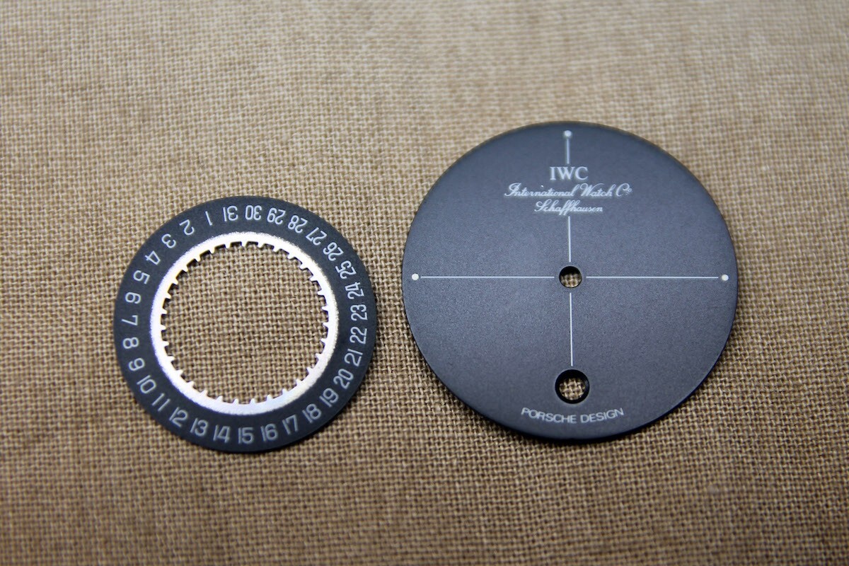IWC PORSCHE DESIGN – Original Vintage Date Dial