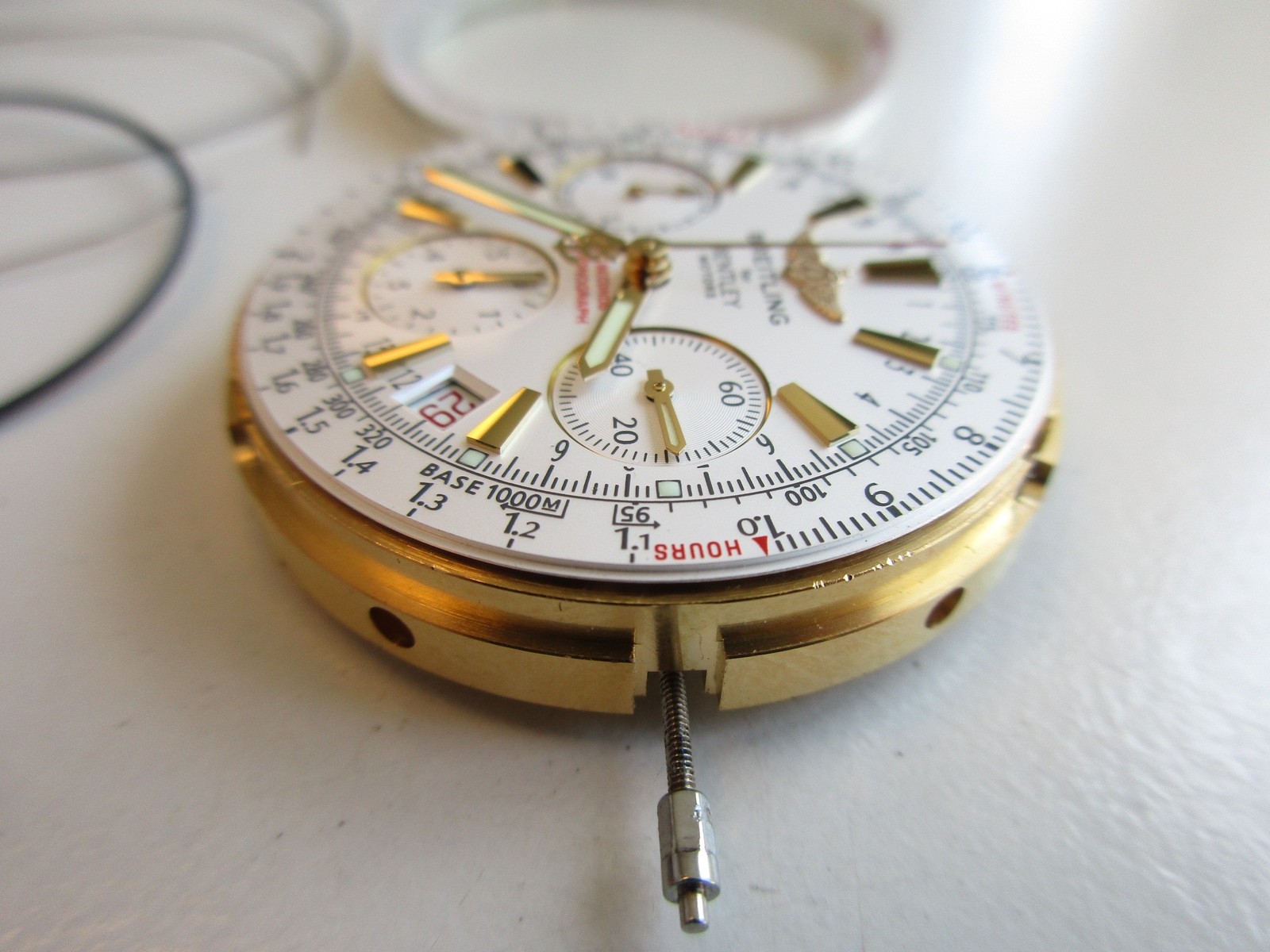 Breitling Bentley ETA cal. 2892A2 Swiss watch movement dial hands bezel crystal