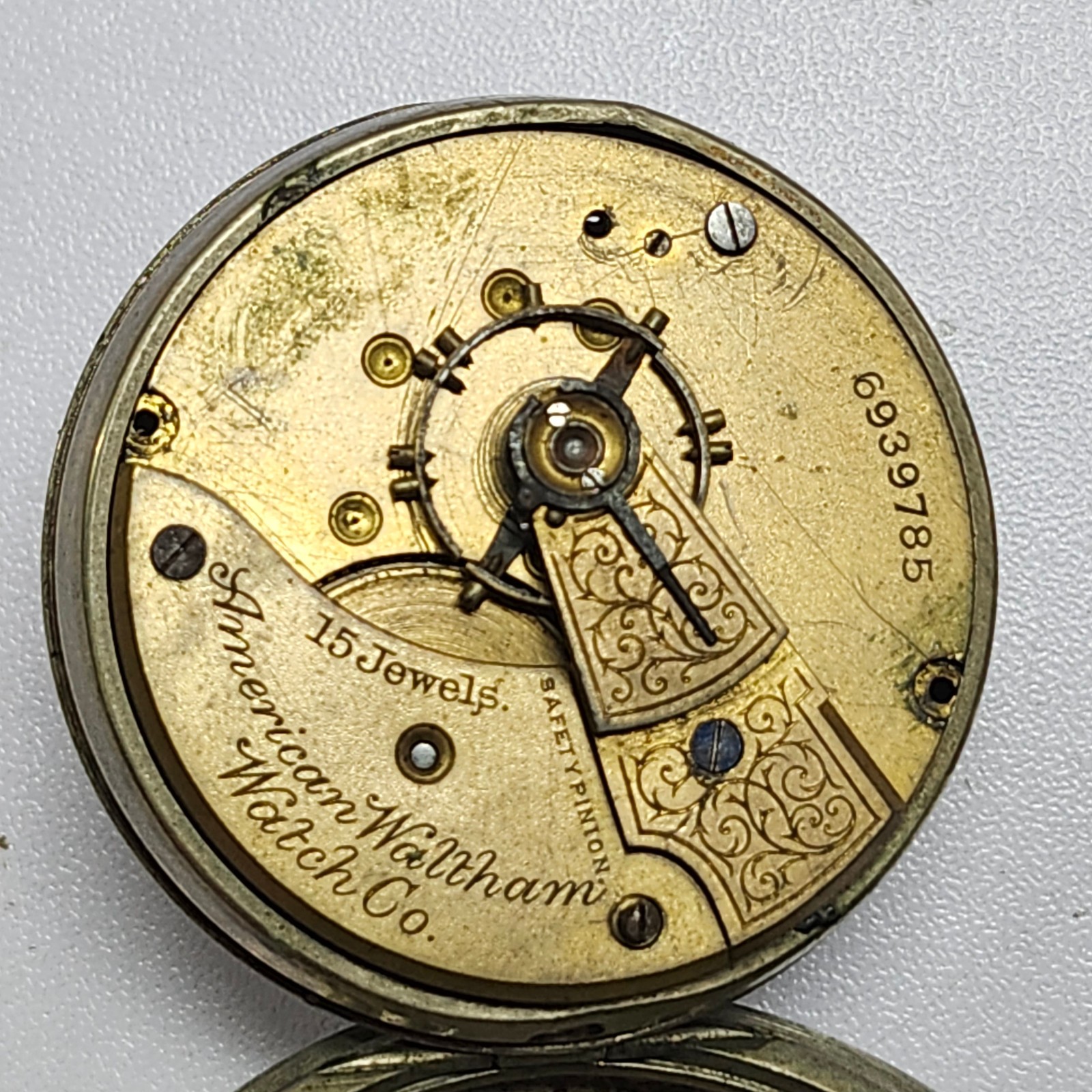 Vintage American Waltham 15J Pocket Watch Movement & Case-Crescent
