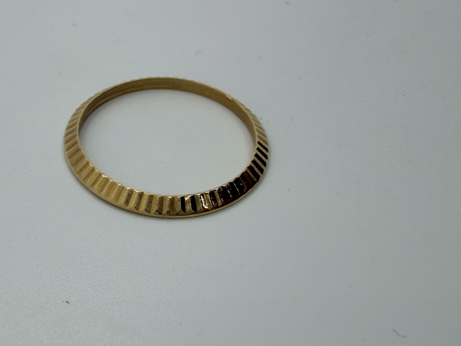 Ladies 18K Yellow Gold Fluted Bezel Watch Part For Rolex Date, Datejust 26MM