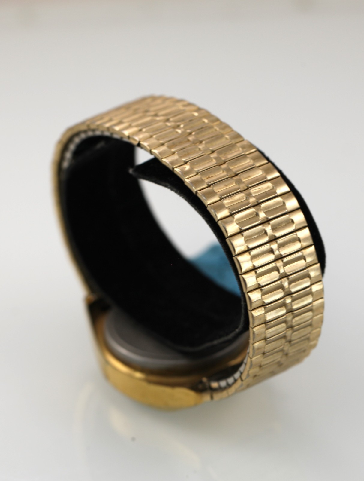 Enterprex Digital Watch Men Vintage Gold Stainless St Stretch Quartz NON-WORKING
