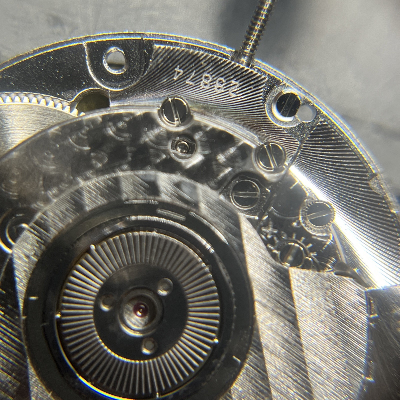 Cartier Cal. 049 Movement (ETA 2892-A2) 2/2