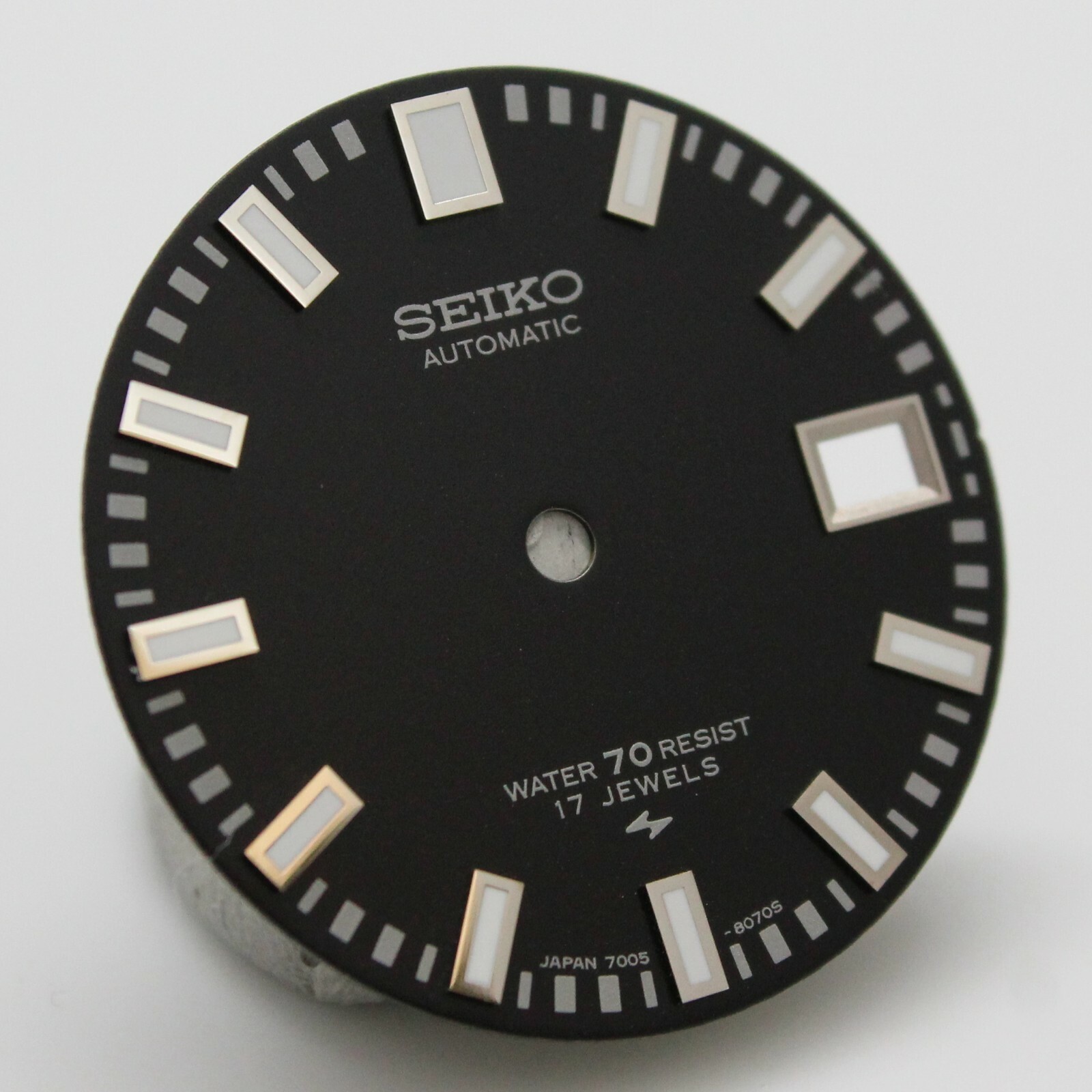Resist Black Dial Seiko Diver 7005 8052 8050 Poor Man’s 62MAS 70 meter 17j White