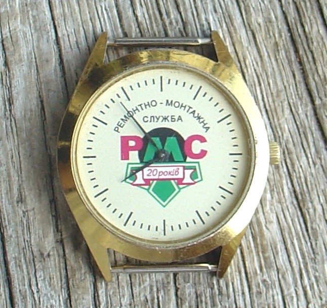 Vintage Dress watch Luch Pennant – “Вымпел” (Russia USSR) mens watch BLACK DIAL.