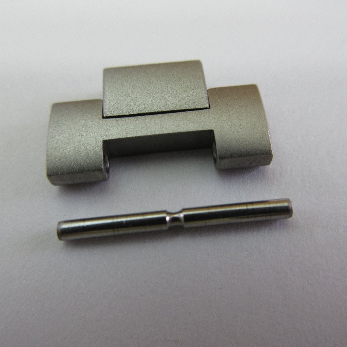 IWC GST Titanium / Titanium Original Link, 18mm width, 1 link　Genuine link band
