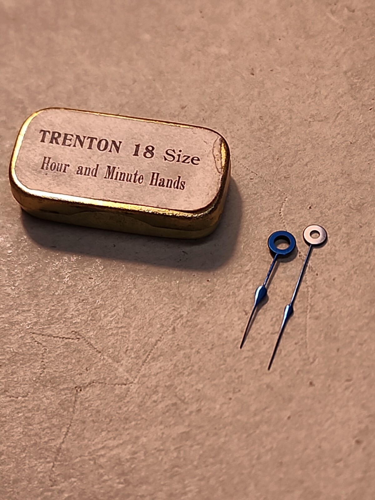 Set Of NOS Trenton 18s Blue Spade Hour/Minute Hands-235/150 Hole Sizes