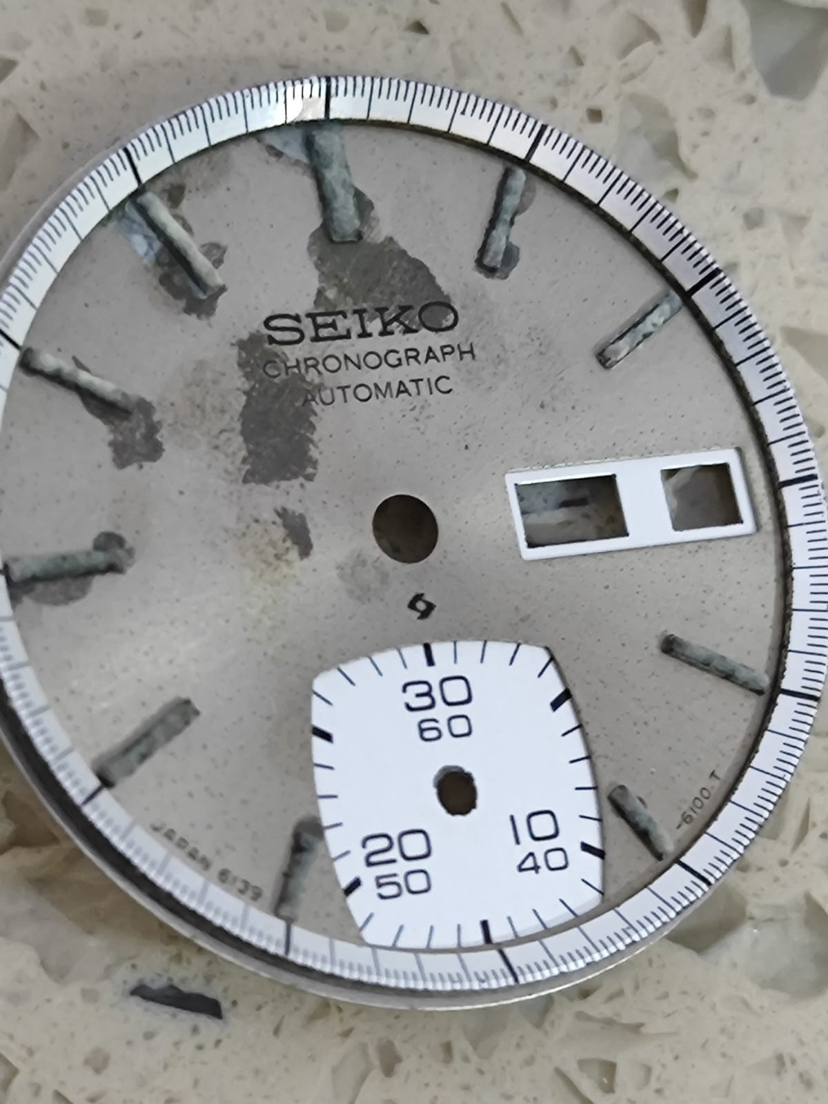 VINTAGE SEIKO CHRONOGRAPH 6139-6040 WATCH PART GRAY DIAL USED