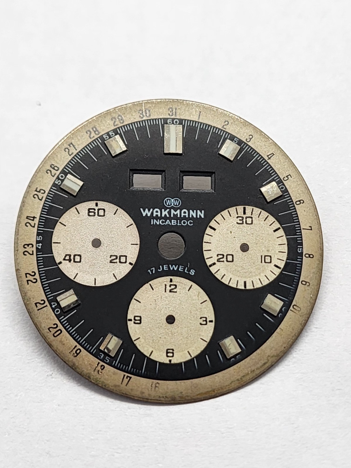 Vintage Wakmann Triple Date Chronograph Valjoux 72c Dial 32.5mm