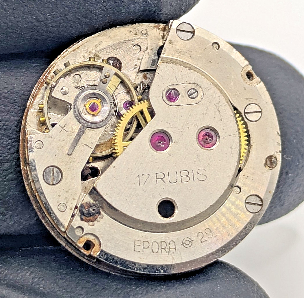 BFG 927 Grovana Manual Wind Watch Movement 17 Jewels See Photos/Video 23.7mm