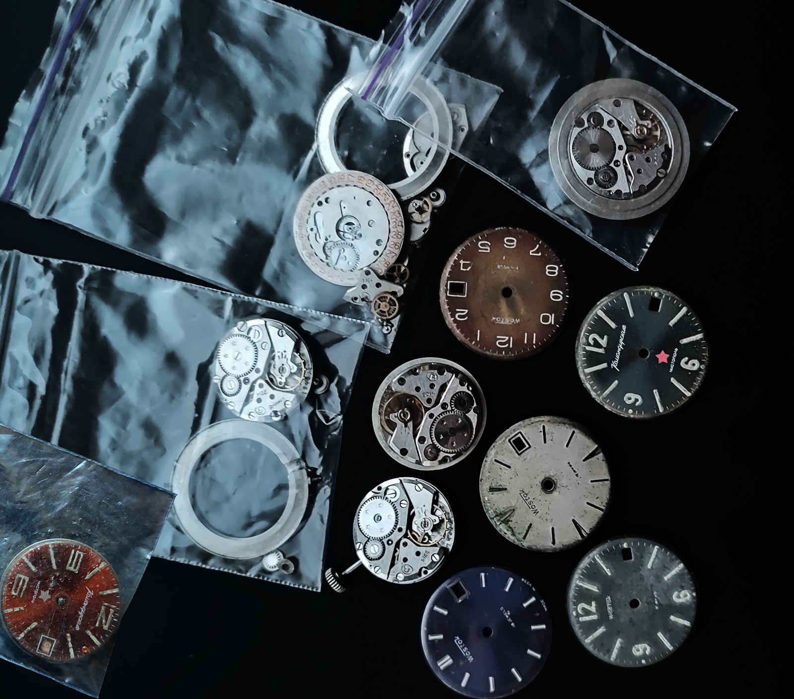Movement Parts Wostok 2214 and 2209 Dials, Holders, Wheels, USSR Vostok for Use