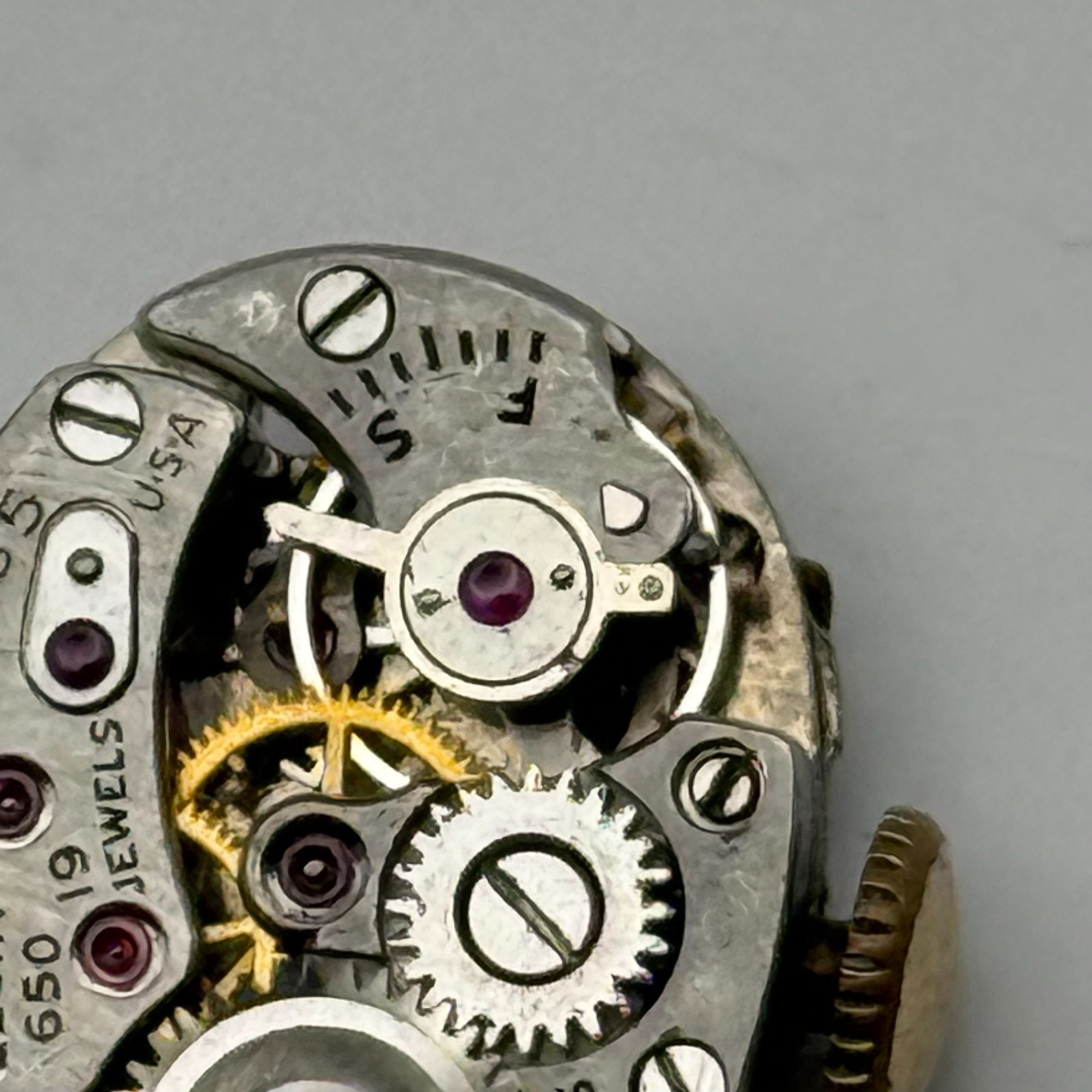 Lady Elgin 650 Watch Movement 19 Jewels U.S.A. Manual Wind Parts Repair 12.7mm