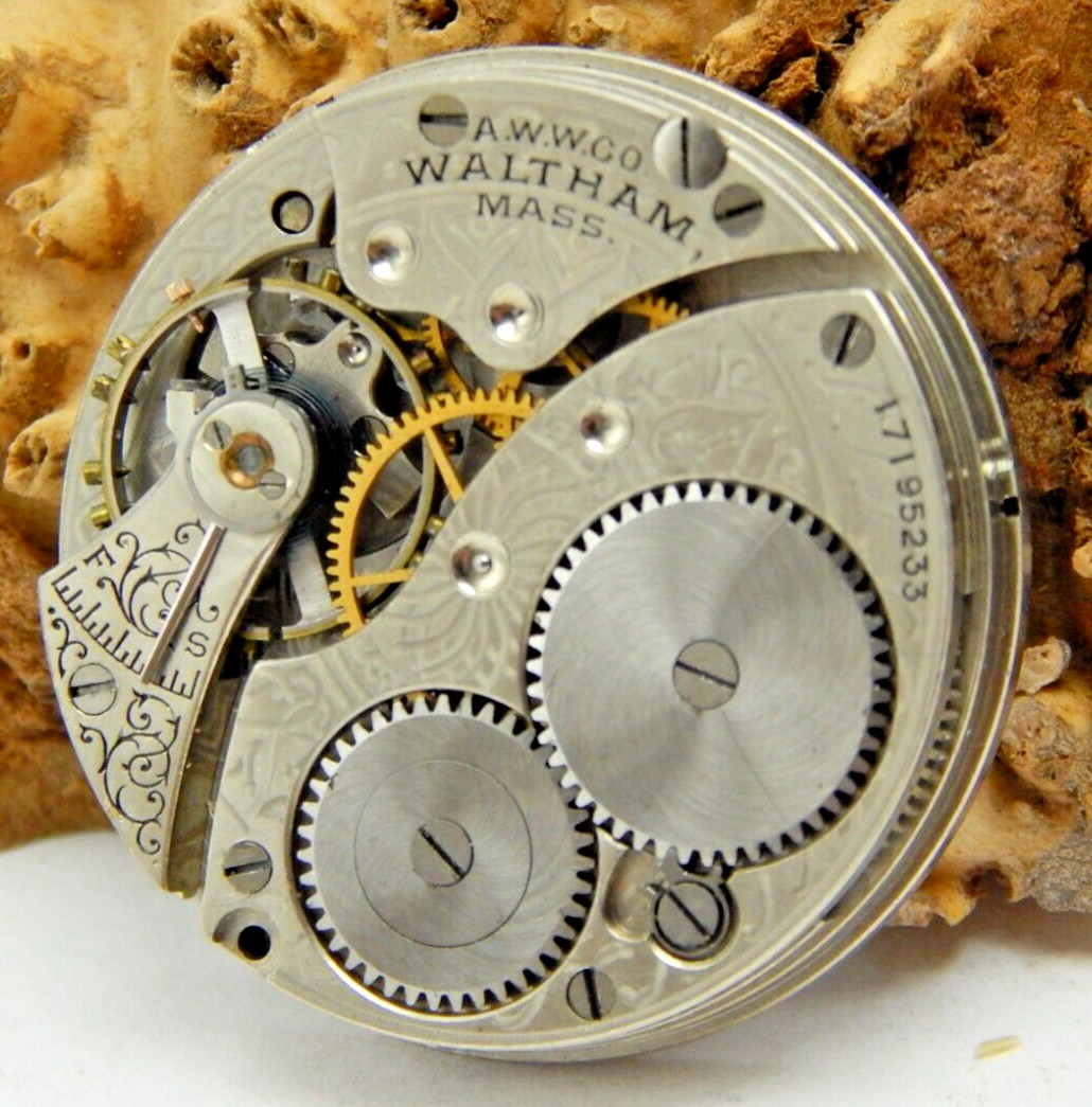 Antique Pocket Watch Movement 1908 Waltham 110 0s 7 jewel open face with dial