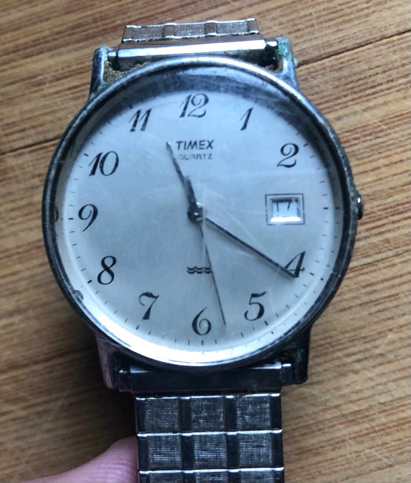 FOR PARTS ONLY 2 Non Working TIMEX Wristwatches CALENDAR Nice Speidel band