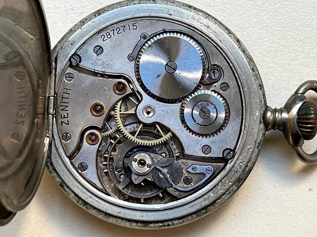 1920’s ZENITH POCKET WATCH FOR PARTS OR REPAIR LOT 2007
