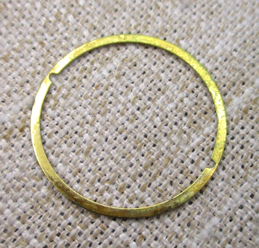 Bulova Accutron dial holder for movement cal 2180