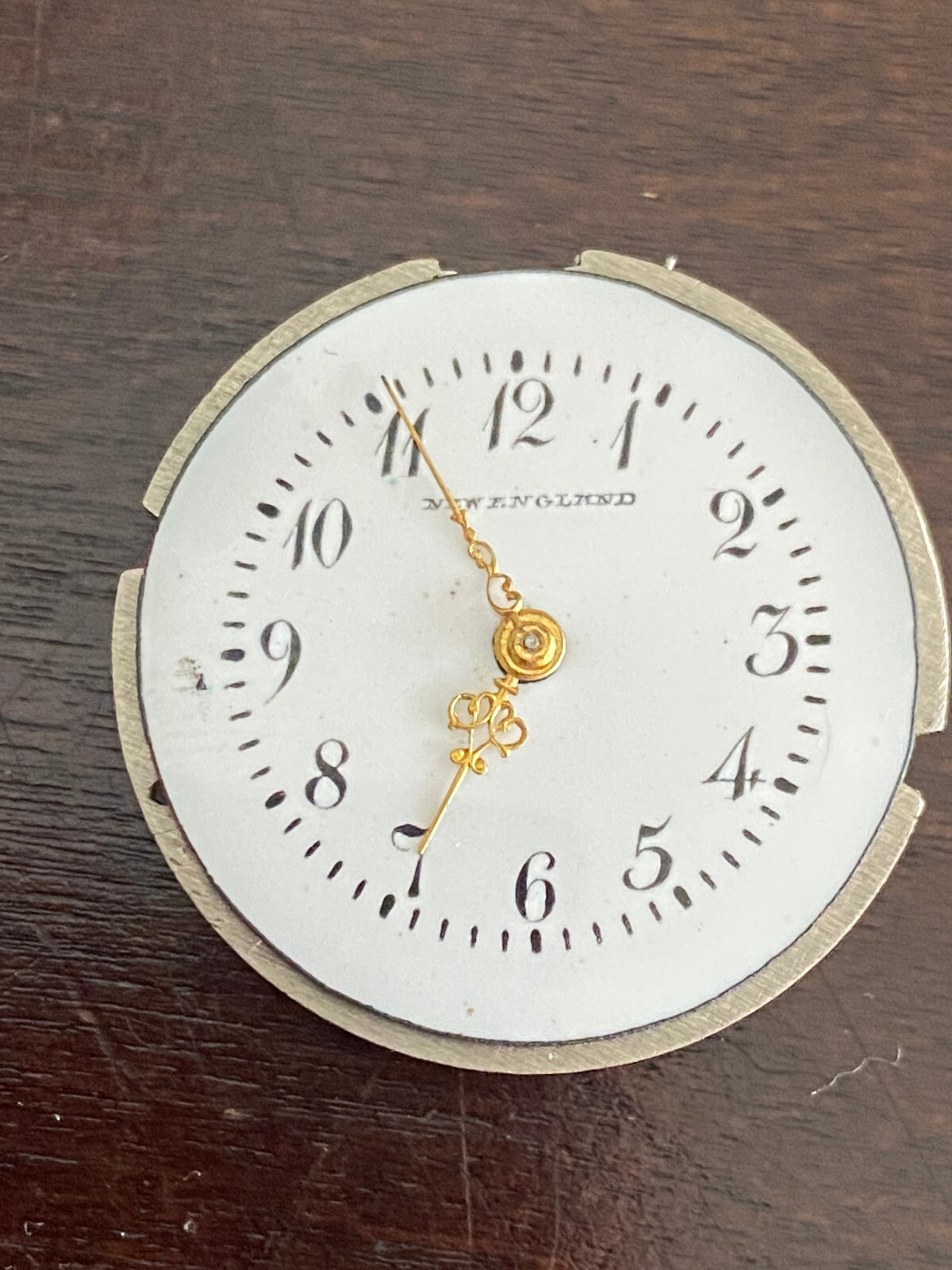 VINTAGE 28MM NEW ENGLAND WATCH CO. POCKET WATCH MOVEMENT FOR PARTS, NOT RUNNING