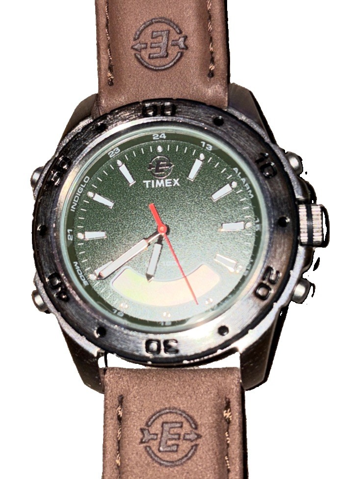 Vintage 2009 Timex Expedition T45201 Dual Time Ana-Digi Watch Green Dial WR100M
