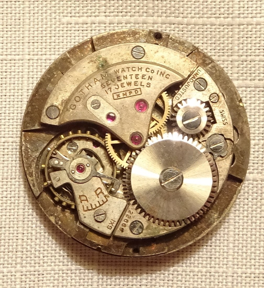 Gotham Wristwatch Movement 17J Men’s Antique Parts or Repair Model XMPD