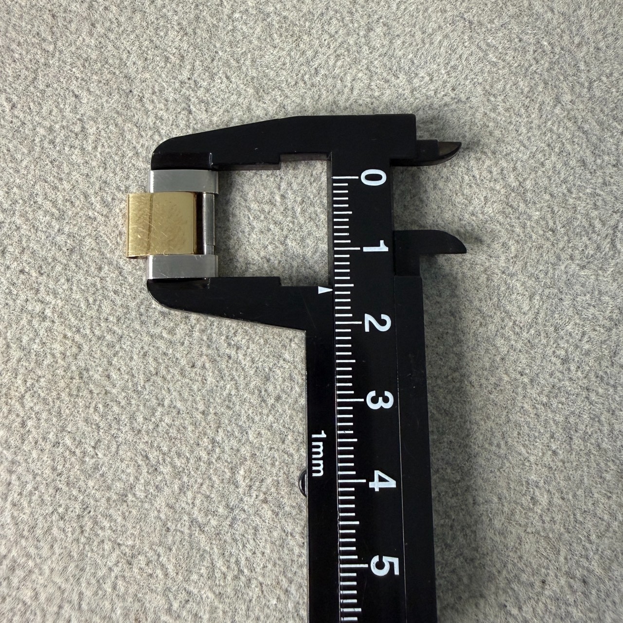 ROLEX Link for Submariner Date 16613 YG/SS 15.5mm×10mm YZ6159