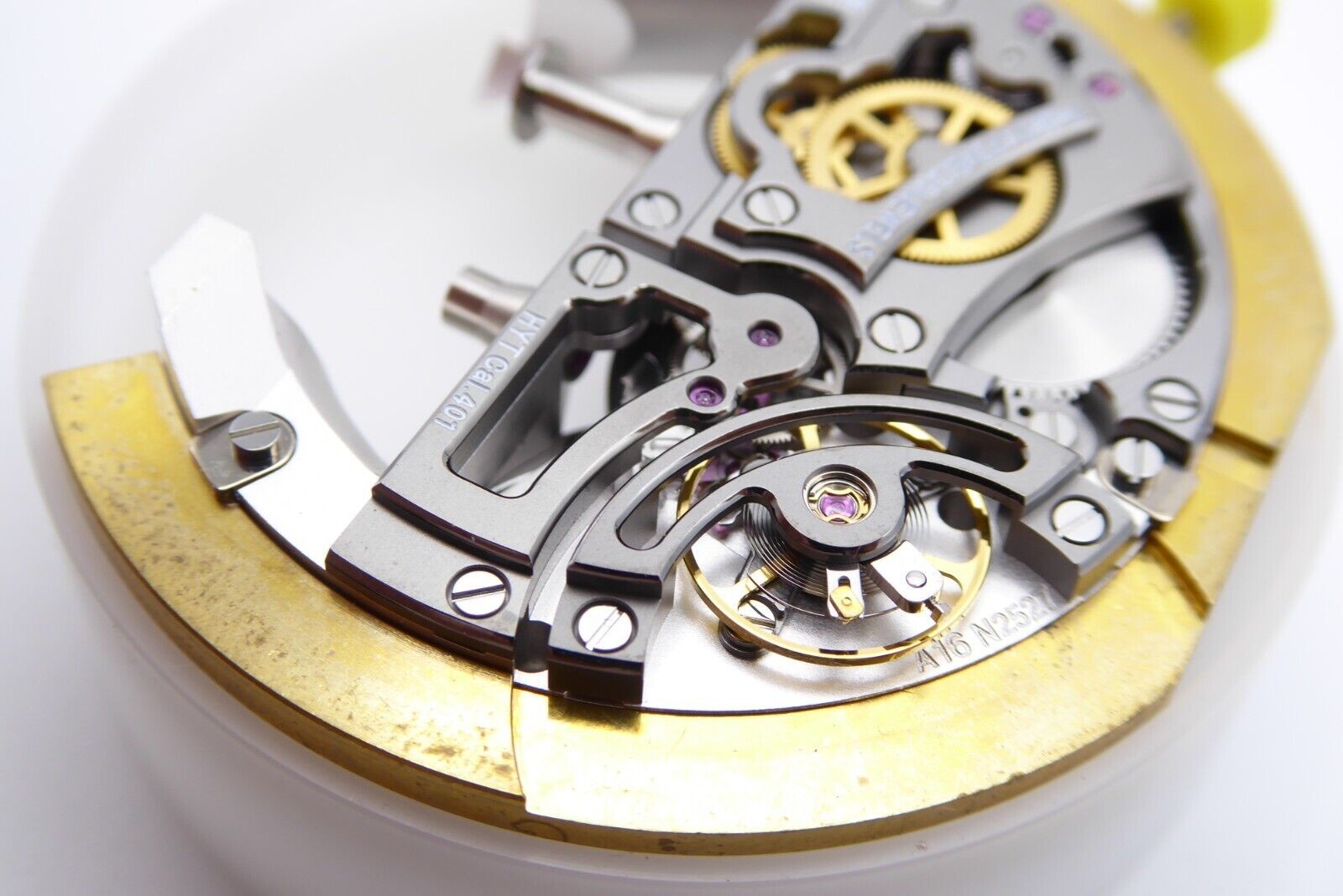 HYT H1.0 Hydro Mechanical Mouvement cal. 401