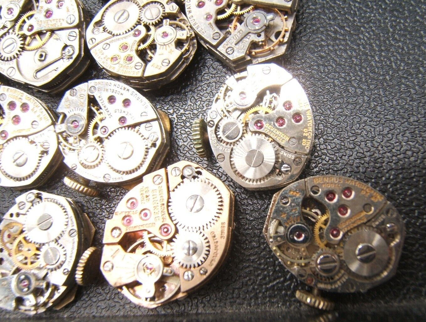 33 VTG BENRUS WOMEN’S WRIST WATCH MOVEMENTS WIND UP AS IS PARTS REPAIR