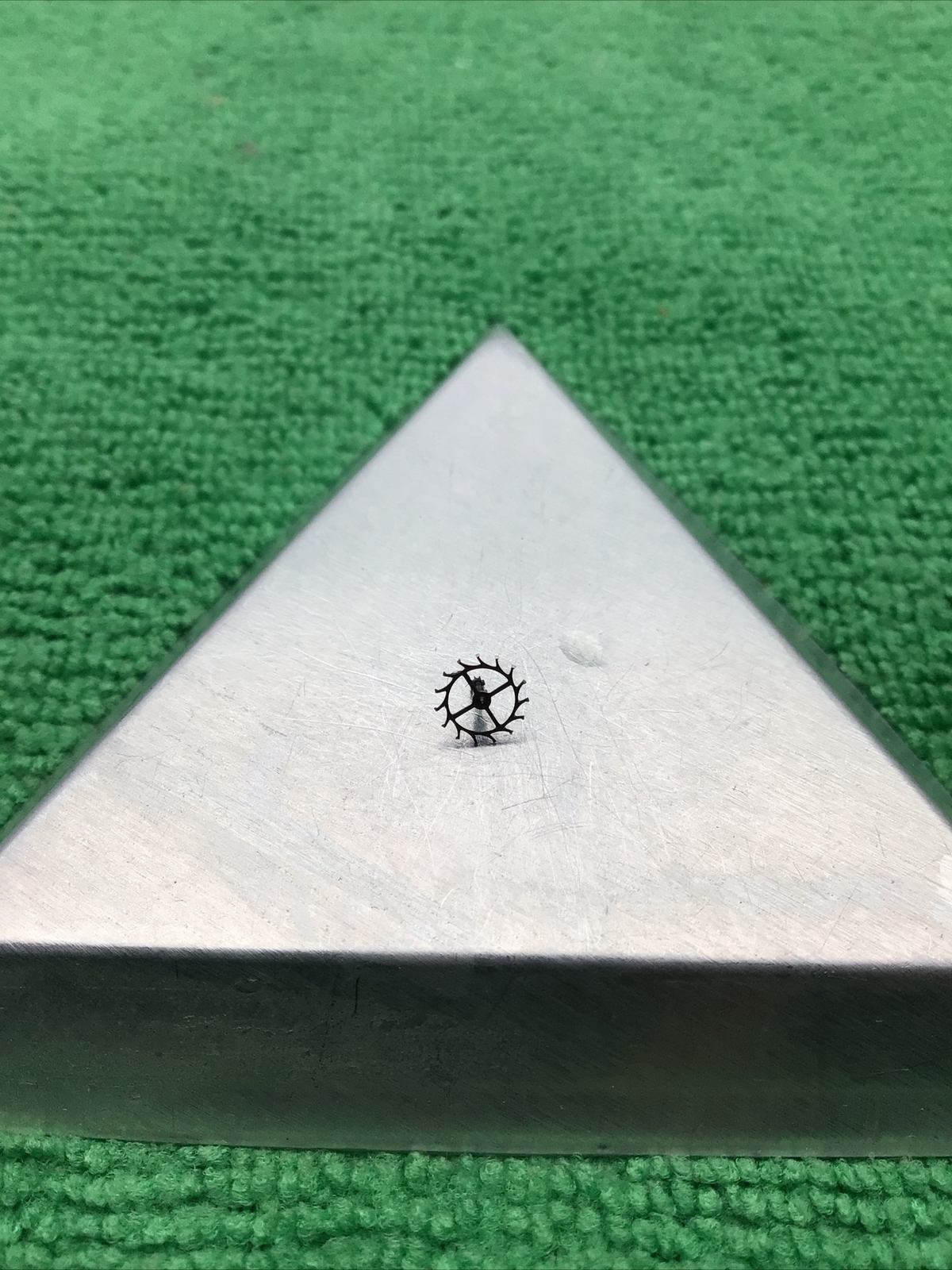 Felsa 465 705/275 Escape Wheel Watch Part