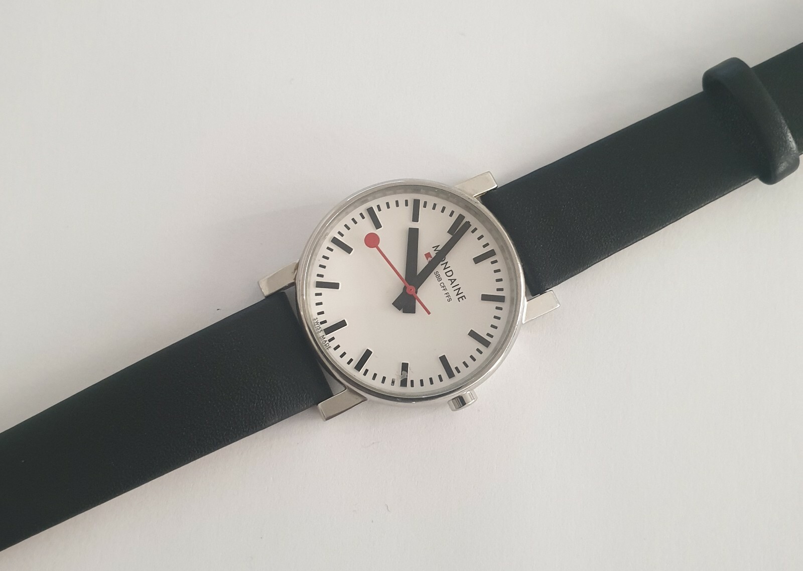 Mondaine Official Swiss Railway Watch SBB CFF FFS – Swiss Made