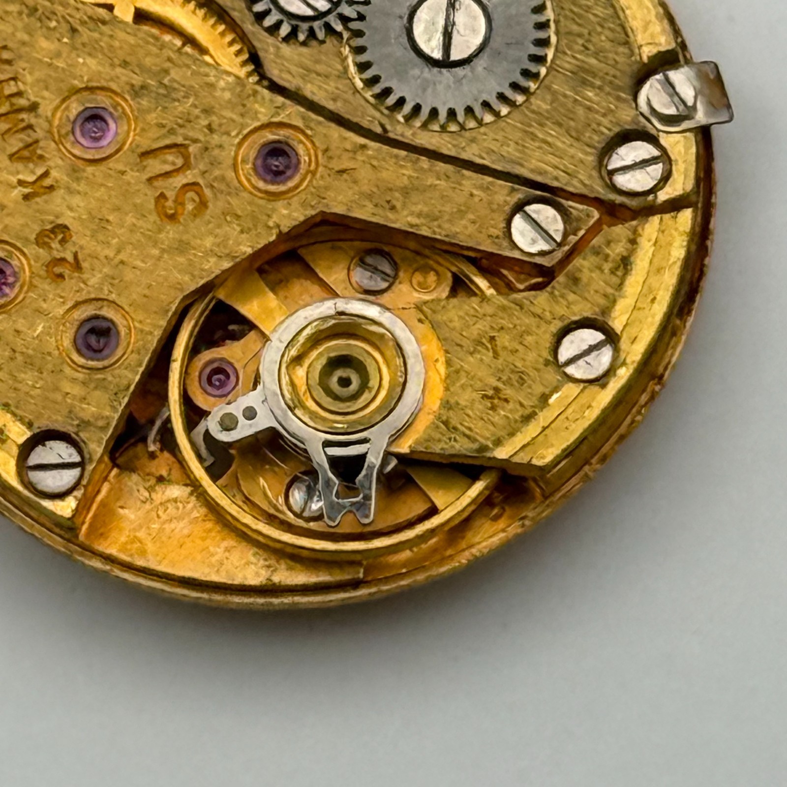 Luch 2209 Watch Movement Soviet Ultra Thin 23 Kamhr Manual Vintage Parts 22.6mm