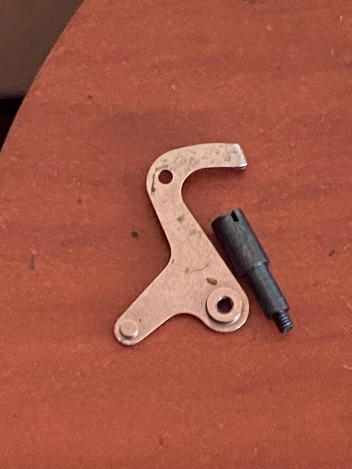 VINTAGE SETTING LEVER WITH SCREW FOR 16 SIZE HAMILTON 992B, 21 JEWEL
