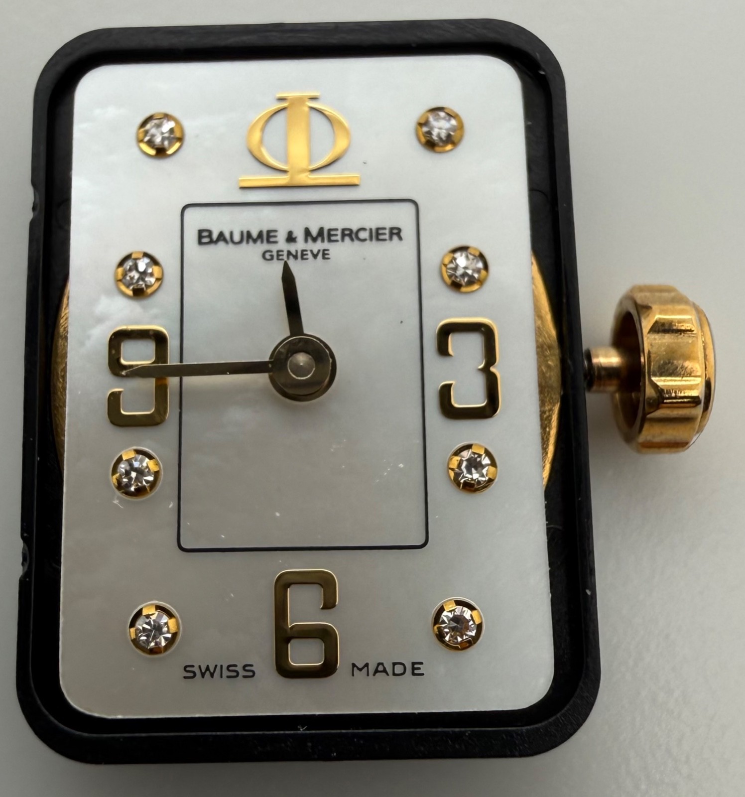 Baume & Mercier Hampton Quartz Watch Movement Mother of Pearl Dial Diamond