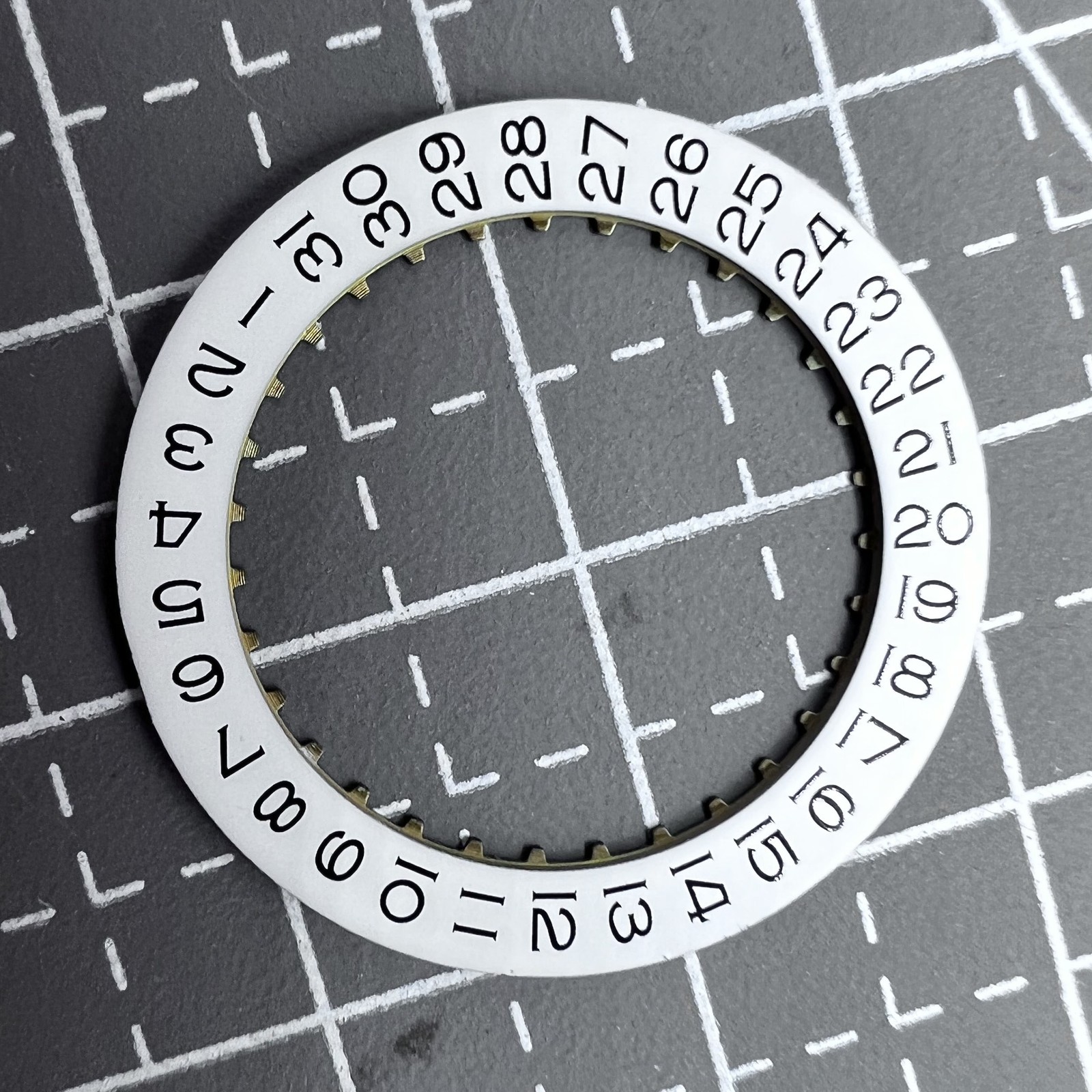 Black Font White Date Disk Wheel for Movement ETA2836 Date At 3