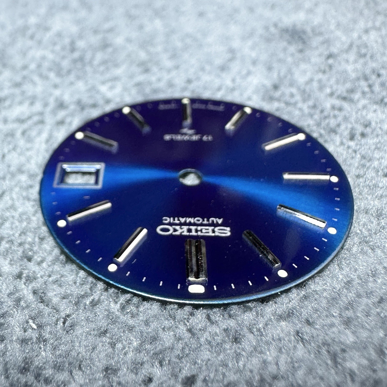 GENUINE NEW OLD STOCK DIAL FOR VINTAGE SEIKO 7005-7070 7005-7072 BLUE
