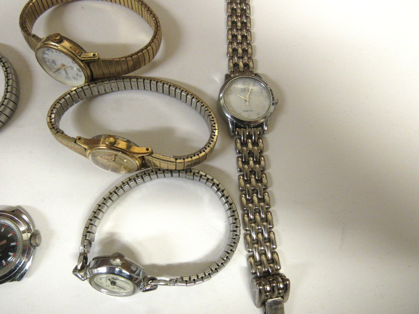 Vintage Timex Lot of Men’s and Ladies Watch Parts Lot