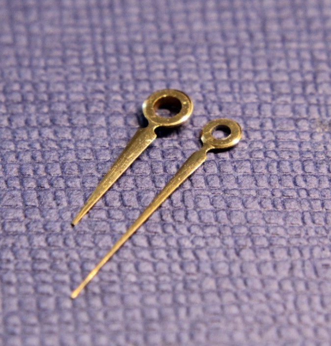 Valjoux 88 72c vintage gold hands for Mathey Tissot, Breitling, Universal Gene