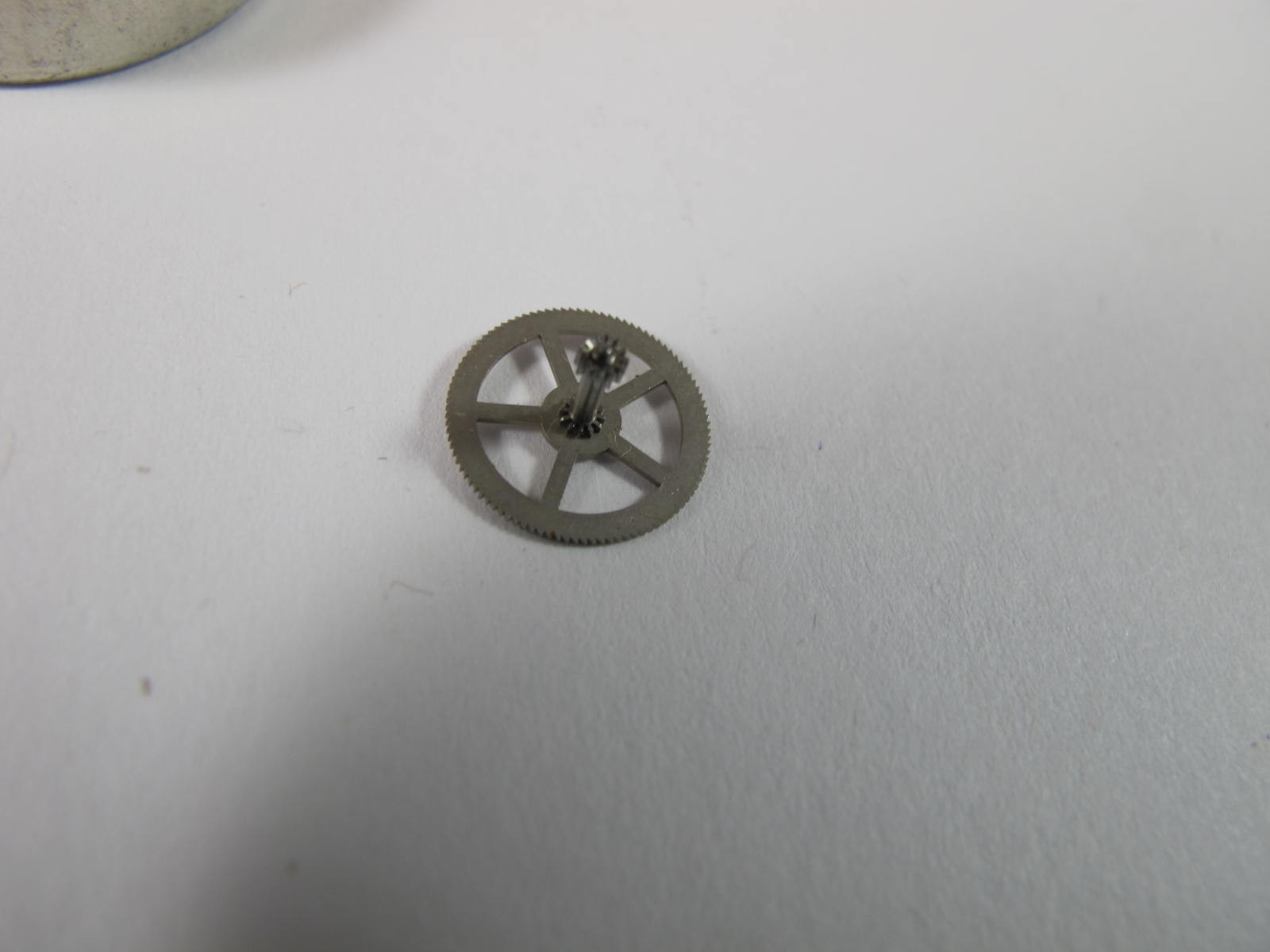 LECOULTRE FUTUREMATIC CALIBER 497 part 1481 old stock reduction gear