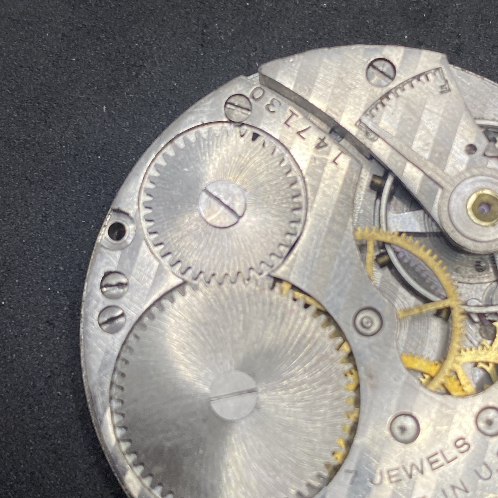 Ingersoll Reliance Pocket Watch Movement Size 16s Openface 7j Parts F8653