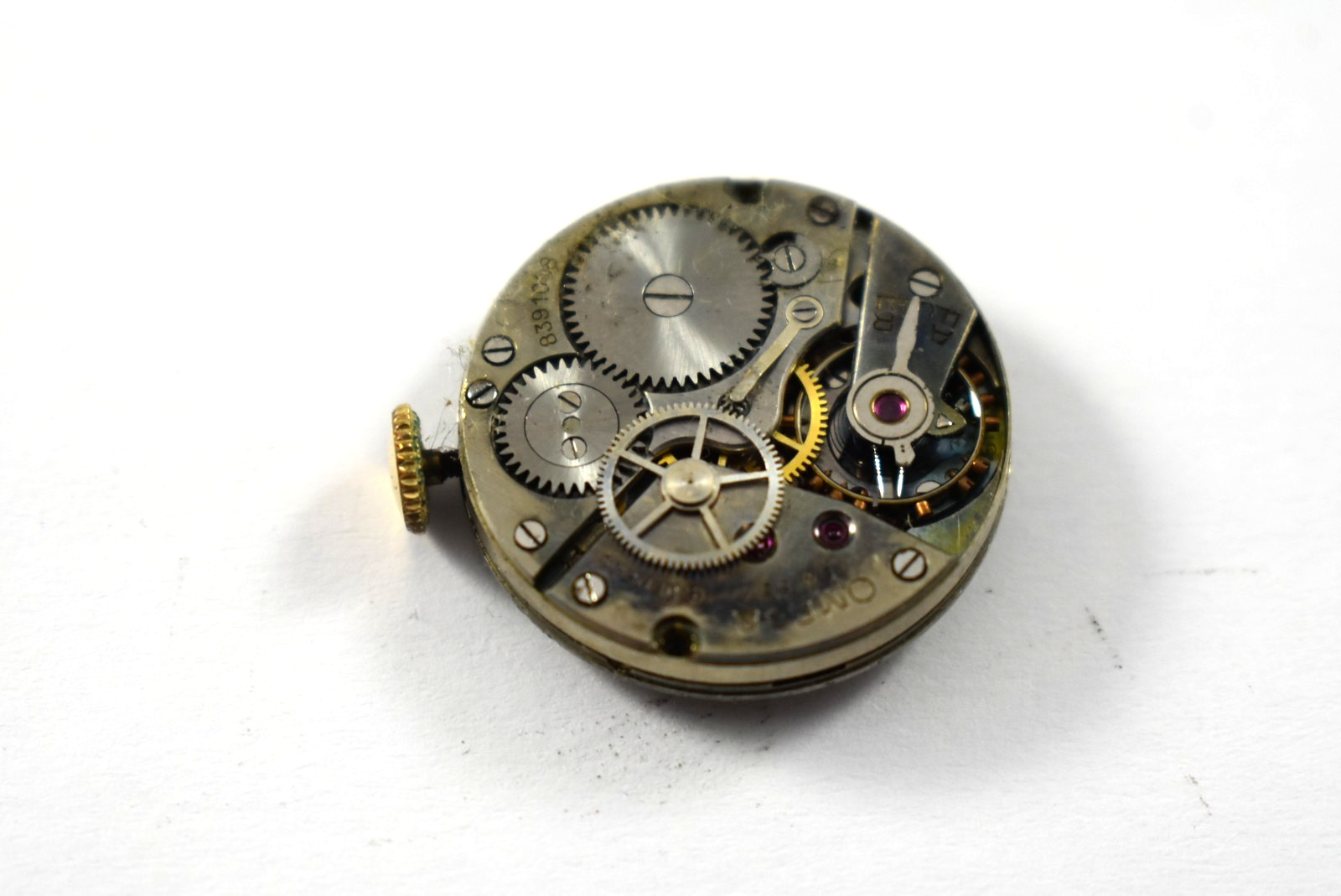 Vintage Omega Sweep Second 23.4 SC Manual Wind Wrist Watch Movement lot.wi