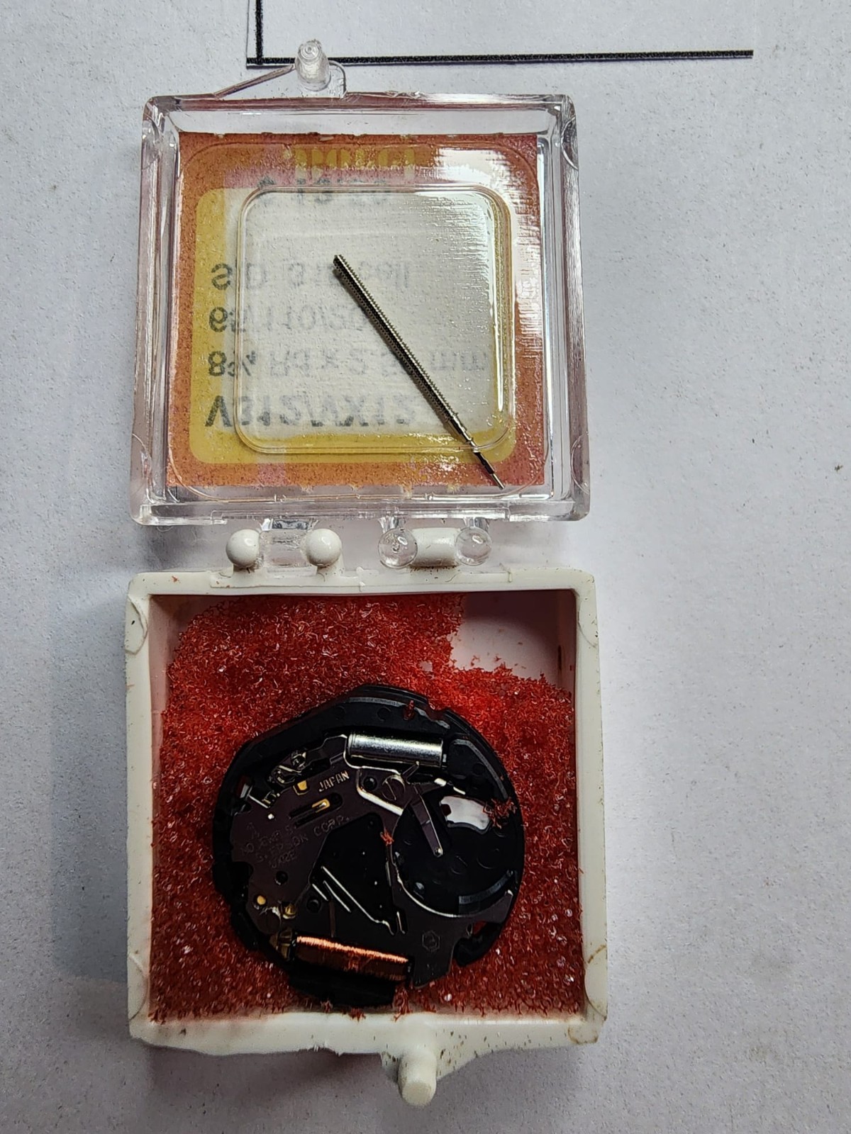 Vintage Borel V312/VX12 Quartz Watch Movement – 8¾ Rd x 2.56mm – Partial Box