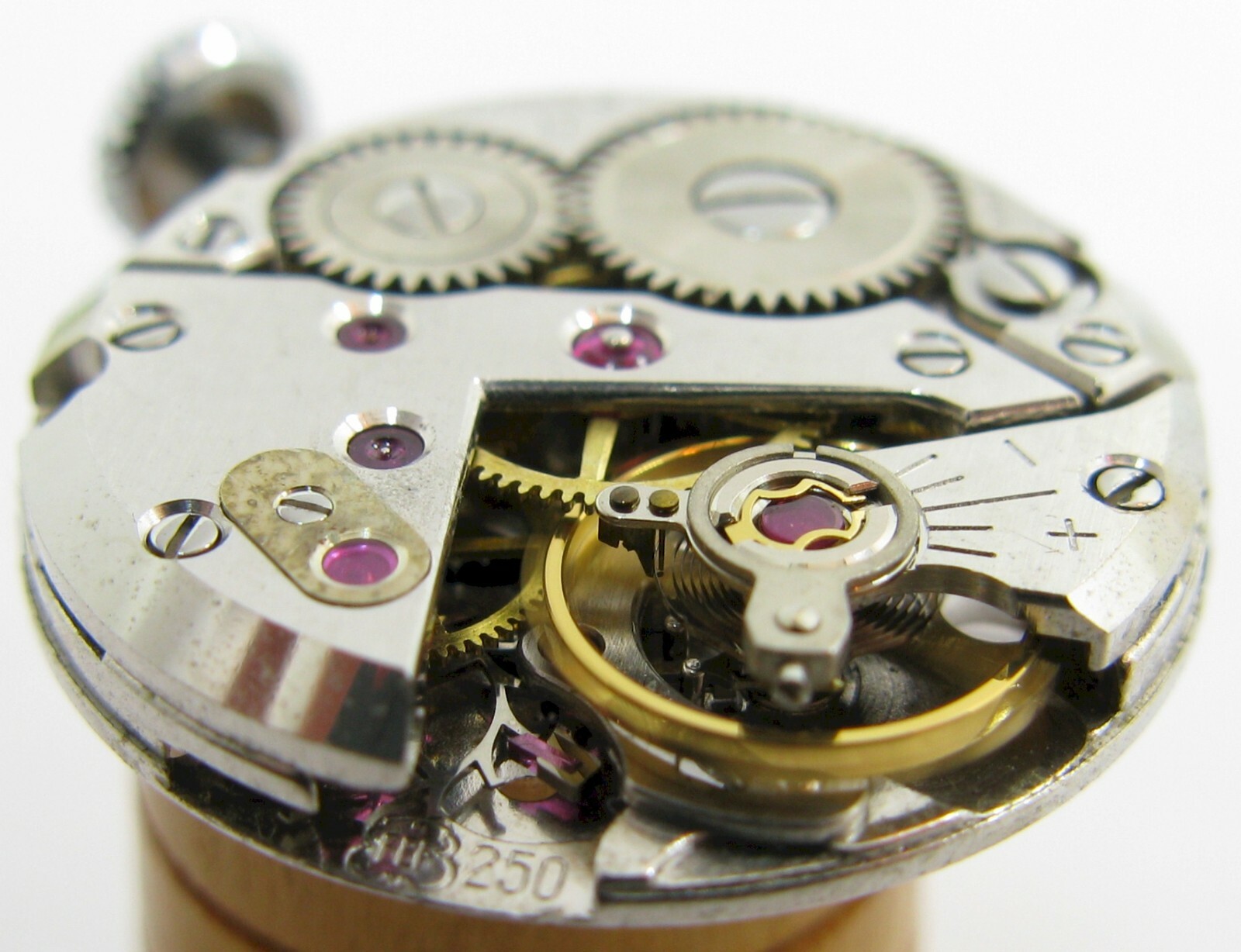 FEF 250 17 jewels watch movement for parts * fit 2 hands *