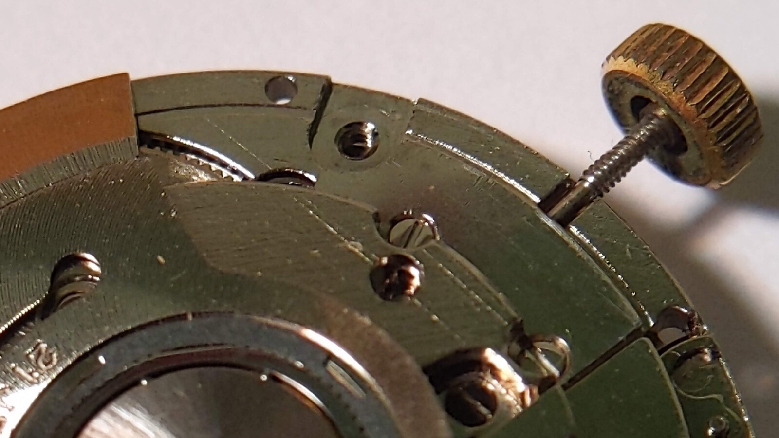 Genuine ETA 2892 movement white, Mondaine. runs. 21 Jewels XH, AS IS. for the