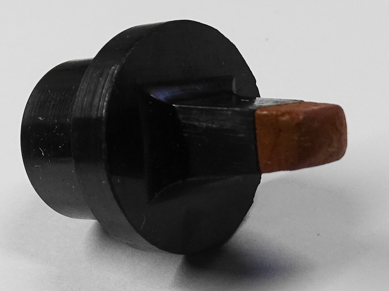 ROBUR Bakelite Spacer TASSEAU 7 X 5 mm DOME For Glass Mounting