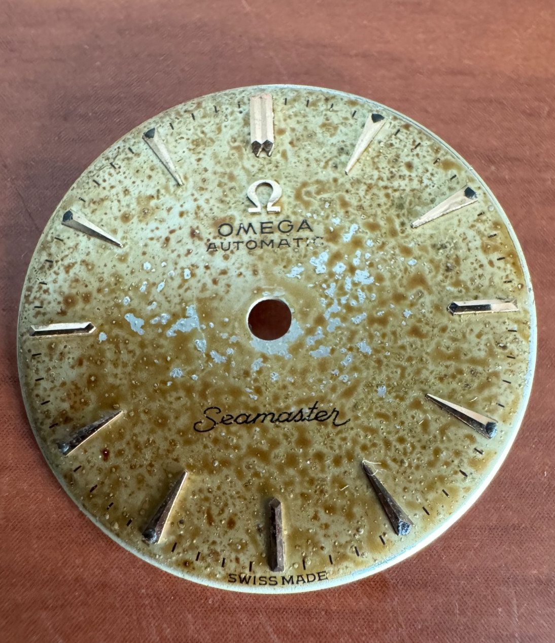 VINTAGE 24.6MM OMEGA SEAMASTER 470 WRISTWATCH DIAL ONLY HAS WEAR