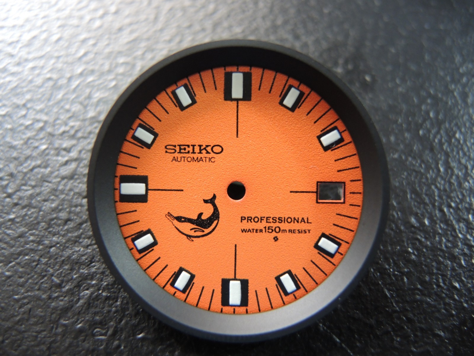 NEW ORANGE DOLPHIN DIAL W/ BLACK CHAPTER RING LARGE DIVERS 7002-7001/700J WATCH