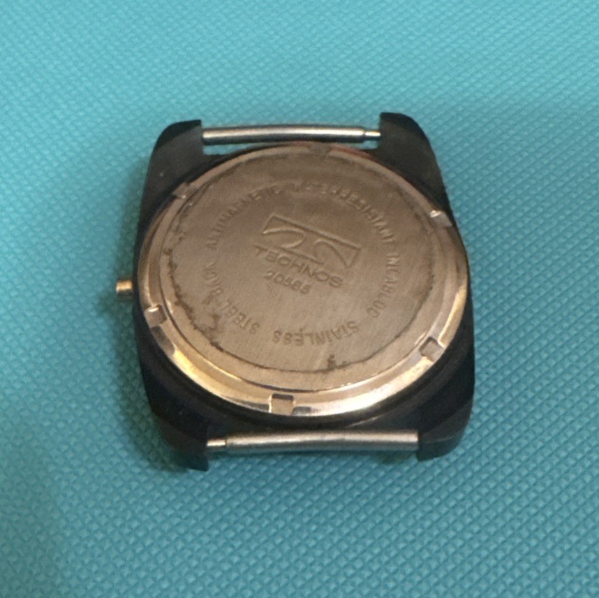 NOS 1970s TECHNOS Black 20585 974 Men’s Watch Case 31.5mm & Crystal Watch Maker