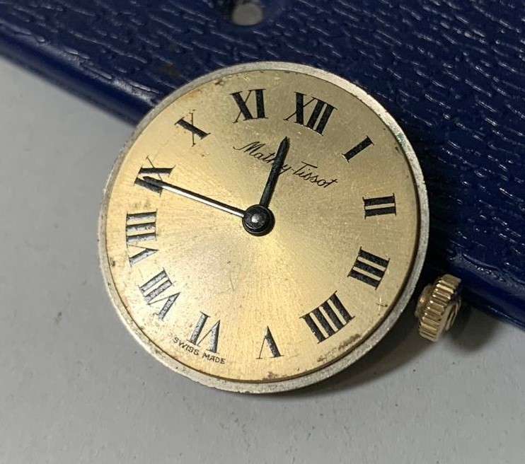 1960s Matthey-Tissot 17J Ldss 8L Wind Up Mov’t Dial Hands 3.9mm Sgnd Crown RUNS