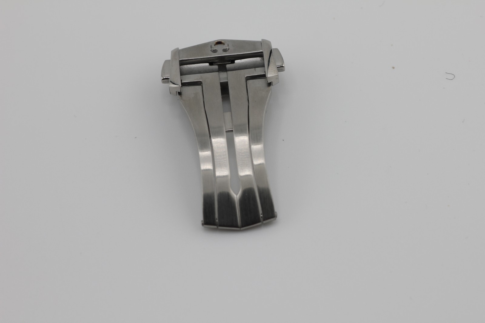Omega 18mm Steel Deployment Buckle Folding Clasp Speedmaster 94521873 NEW OEM