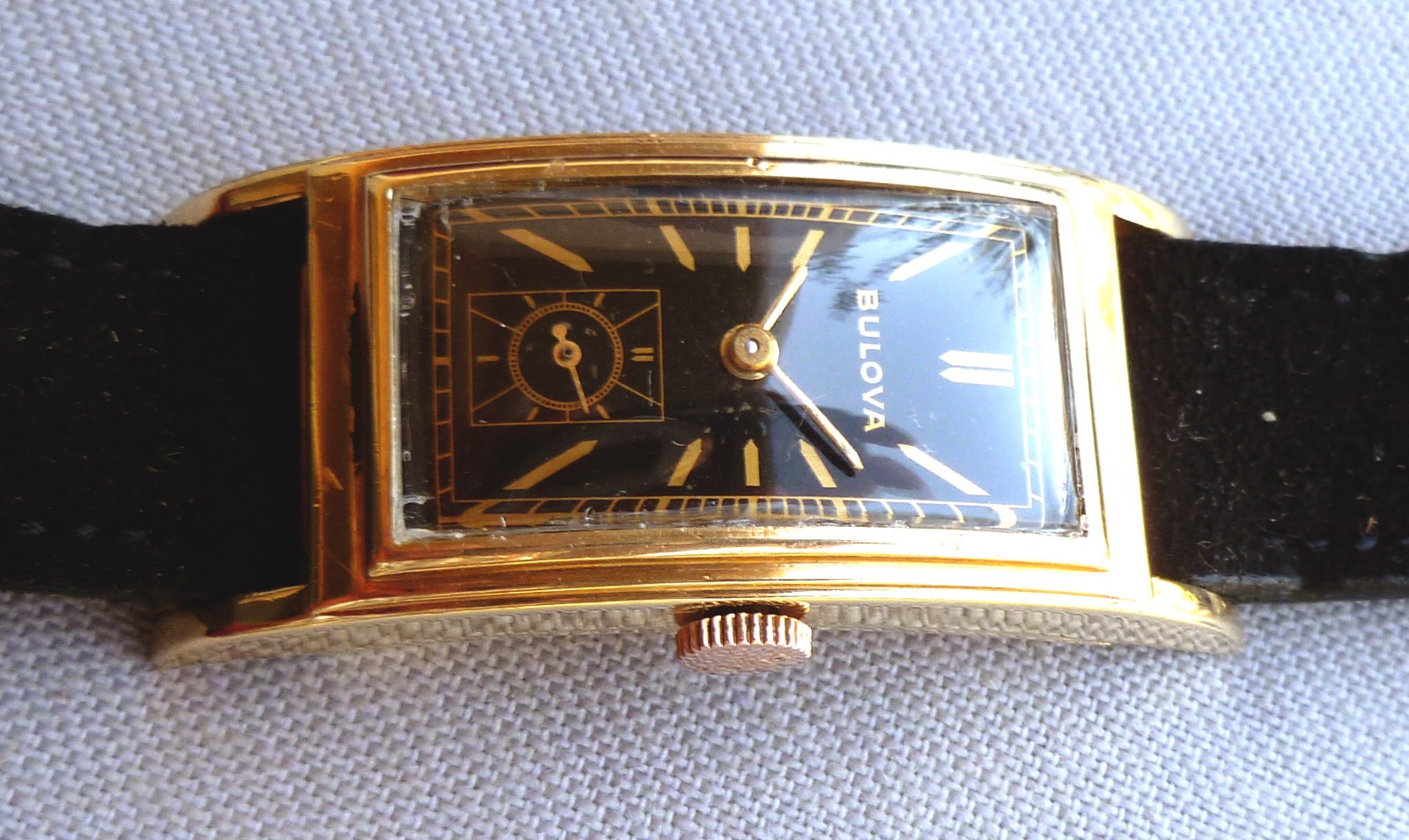 BULOVA 47mm Curved Deco “FIFTH AVE” Black Dial Boxed Elegance Beautiful Runner